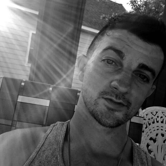 Meet your Posher, Tony - Picture 1 of 1